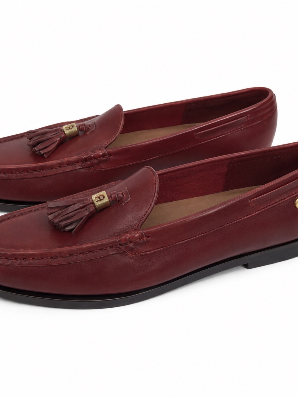 Etienne Aigner Womenâs 9M Burgundy Leather Tassel Loafers - Picture 7 of 8